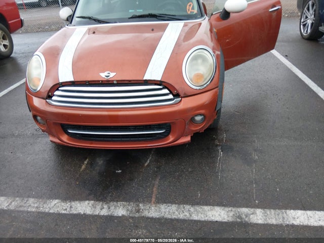 45179770 :رقم المزاد ، WMWSU3C52BT092586 vin ، 2011 Mini Cooper مزاد بيع
