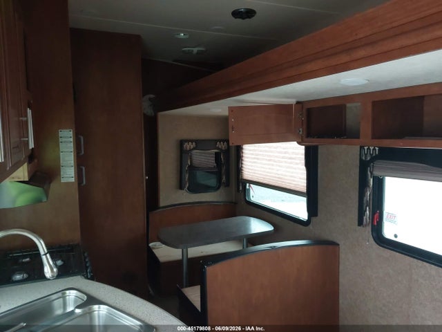2013 Forest River Nitro Xlr 38dbq5 Toy Hauler 5th Whl Travel Trailer მანქანა იყიდება აუქციონზე, vin: 4X4FXLP30DM600405, აუქციონის ნომერი: 45179808