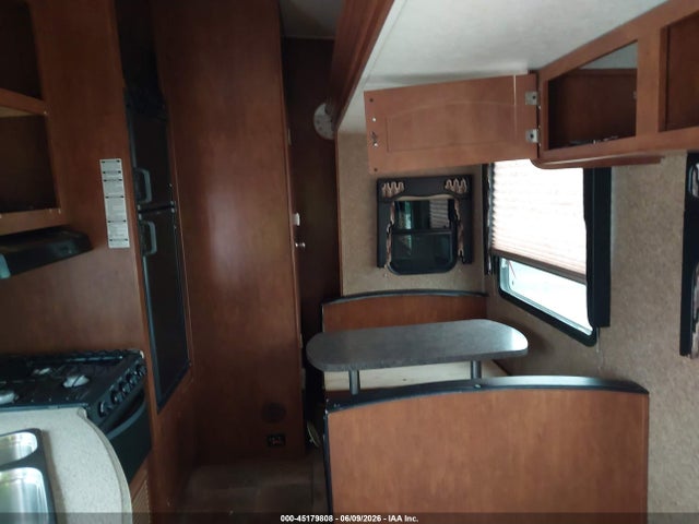 2013 Forest River Nitro Xlr 38dbq5 Toy Hauler 5th Whl Travel Trailer მანქანა იყიდება აუქციონზე, vin: 4X4FXLP30DM600405, აუქციონის ნომერი: 45179808
