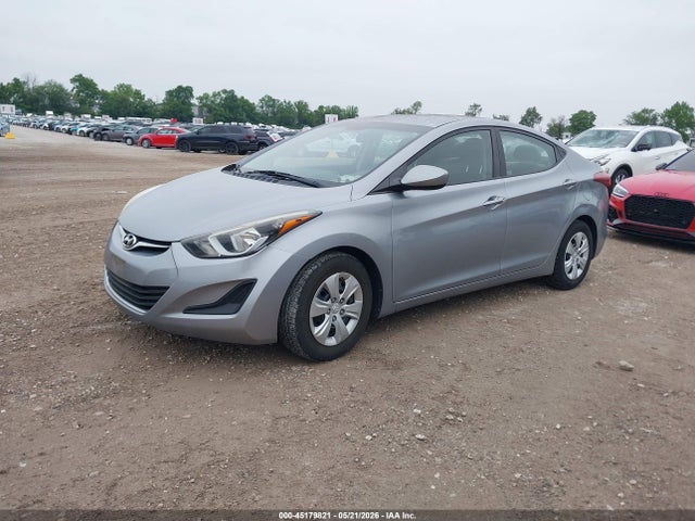 2016 Hyundai Elantra Se მანქანა იყიდება აუქციონზე, vin: 5NPDH4AE6GH674095, აუქციონის ნომერი: 45179821