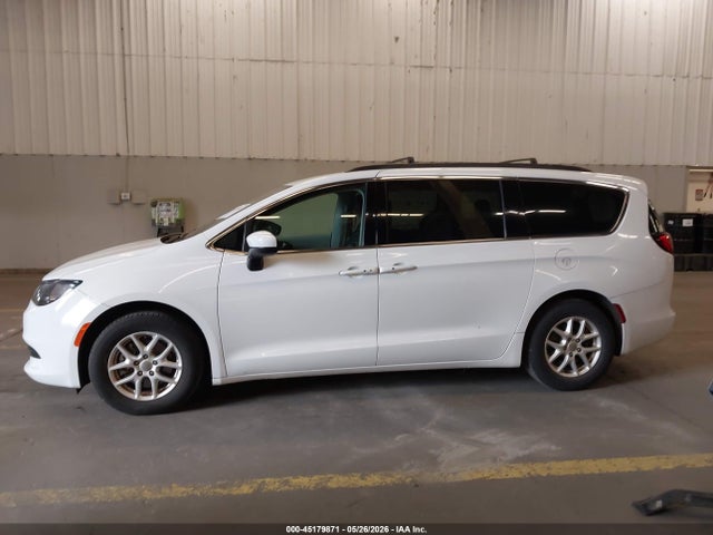 Chrysler Voyager Lxi 2020 2C4RC1DG7LR156817 Image 14