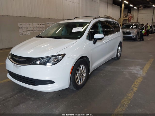 Chrysler Voyager Lxi 2020 2C4RC1DG7LR156817 Image 2