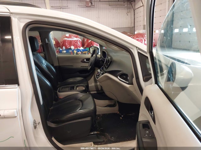 Chrysler Voyager Lxi 2020 2C4RC1DG7LR156817 Image 5