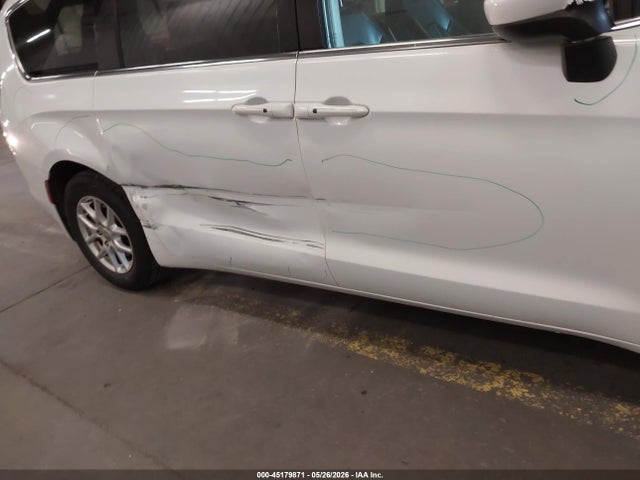Chrysler Voyager Lxi 2020 2C4RC1DG7LR156817 Image 6