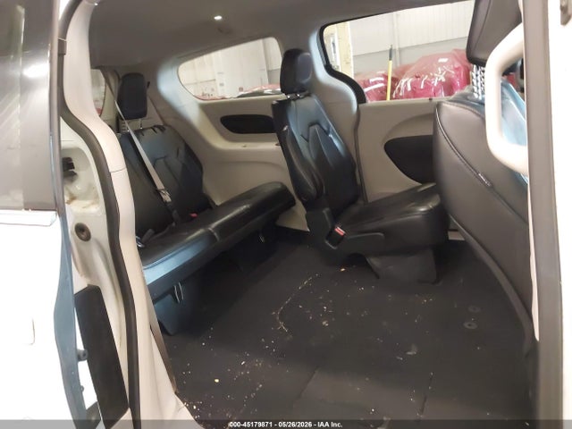 Chrysler Voyager Lxi 2020 2C4RC1DG7LR156817 Image 8