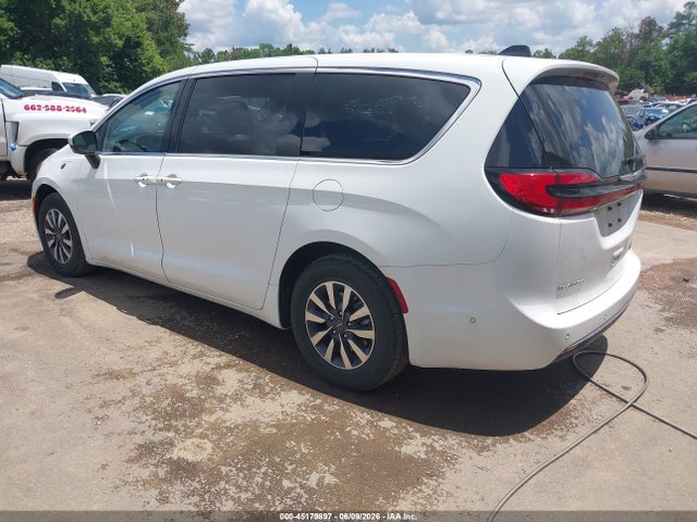 Chrysler Pacifica Hybrid Touring L 2023 2C4RC1L72PR562592 Image 3