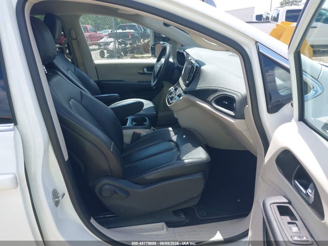Chrysler Pacifica Touring L 2024 2C4RC1BG5RR112780 Image 5