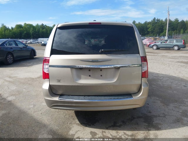 45179911 :رقم المزاد ، 2C4RC1BG0FR638911 vin ، 2015 Chrysler Town & Country Touring مزاد بيع