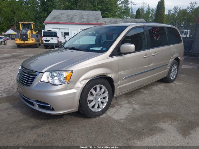 45179911 :رقم المزاد ، 2C4RC1BG0FR638911 vin ، 2015 Chrysler Town & Country Touring مزاد بيع