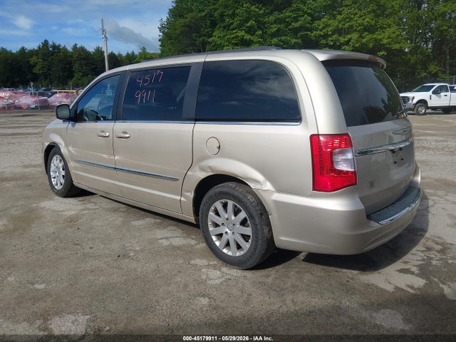 45179911 :رقم المزاد ، 2C4RC1BG0FR638911 vin ، 2015 Chrysler Town & Country Touring مزاد بيع