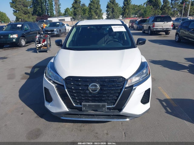 45179928 :رقم المزاد ، 3N1CP5BV7ML494903 vin ، 2021 Nissan Kicks S Xtronic Cvt مزاد بيع