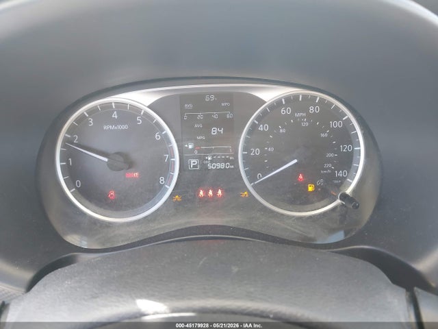 45179928 :رقم المزاد ، 3N1CP5BV7ML494903 vin ، 2021 Nissan Kicks S Xtronic Cvt مزاد بيع