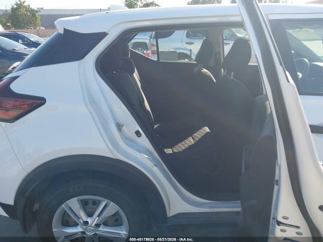 45179928 :رقم المزاد ، 3N1CP5BV7ML494903 vin ، 2021 Nissan Kicks S Xtronic Cvt مزاد بيع