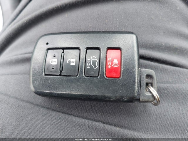 Aukcja sprzedaży 2016 Toyota Rav4 Hybrid Limited, vin: JTMDJREV5GD002045, numer aukcji: 45179932