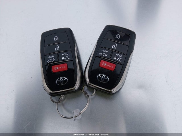 45179931 :رقم المزاد ، JTMEB3FV7SD247936 vin ، 2025 Toyota Rav4 Plug-in Hybrid Xse مزاد بيع