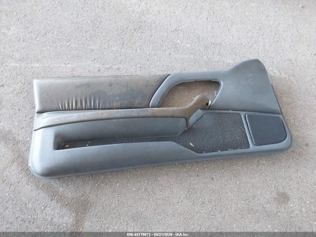 Продажа на аукционе авто 1996 Chevrolet Camaro Z28, vin: 2G1FP22P2T2152899, номер лота: 45179973