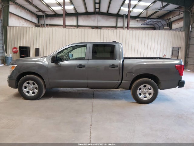 1N6AA1EC7PN114114 Nissan Titan S 4x4