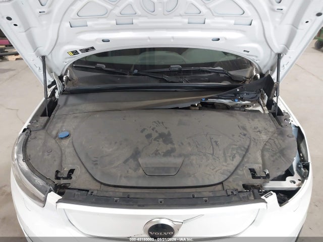 Продажа на аукционе авто 2022 Volvo Xc40 Recharge Pure Electric P8 Twin Ultimate, vin: YV4ED3UB7N2700341, номер лота: 45180003