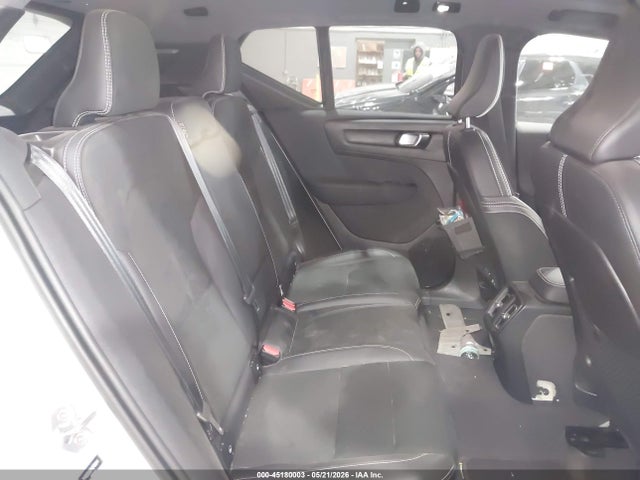 Продажа на аукционе авто 2022 Volvo Xc40 Recharge Pure Electric P8 Twin Ultimate, vin: YV4ED3UB7N2700341, номер лота: 45180003
