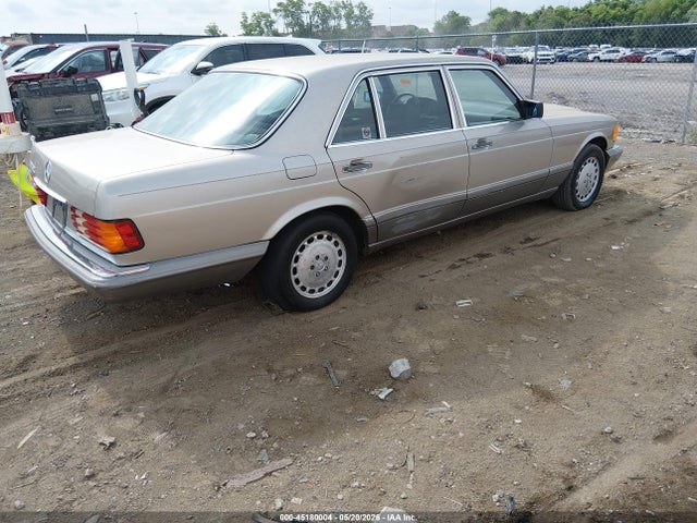 Продажа на аукционе авто 1990 Mercedes-benz 560 Sel, vin: WDBCA39EXLA515062, номер лота: 45180004