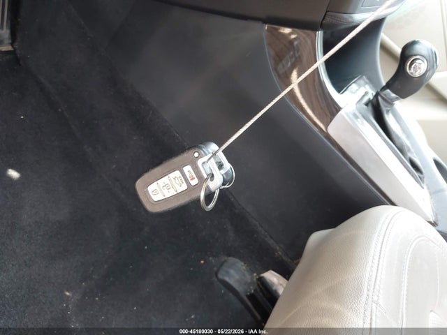45180030 :رقم المزاد ، KNAGN4A75B5172739 vin ، 2011 Kia Optima Ex مزاد بيع