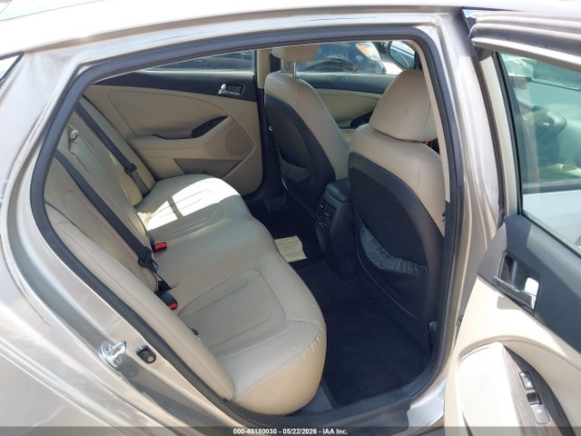 45180030 :رقم المزاد ، KNAGN4A75B5172739 vin ، 2011 Kia Optima Ex مزاد بيع