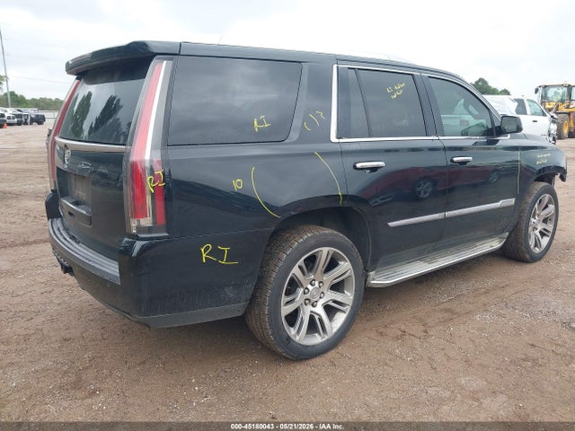 2015 Cadillac Escalade Luxury მანქანა იყიდება აუქციონზე, vin: 1GYS4BKJ0FR163941, აუქციონის ნომერი: 45180043