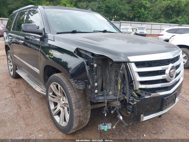 2015 Cadillac Escalade Luxury მანქანა იყიდება აუქციონზე, vin: 1GYS4BKJ0FR163941, აუქციონის ნომერი: 45180043