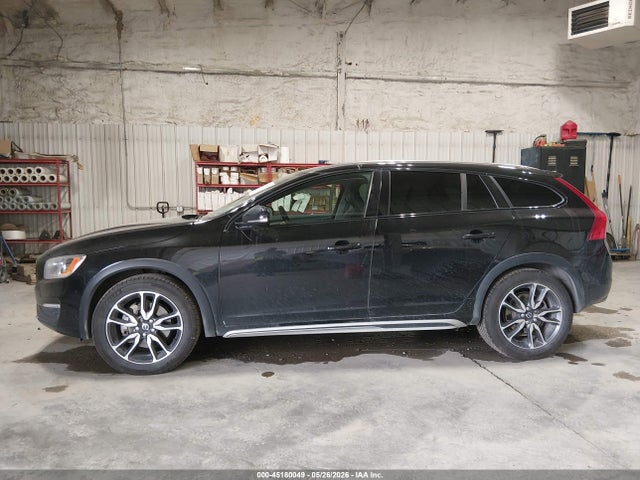 YV4612HK4G1006040 Volvo V60 Cross Country T5
