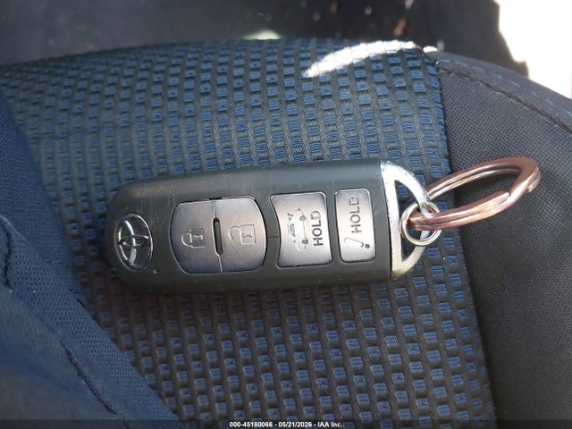 3MYDLBYV0JY311148 Toyota YARIS IA