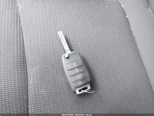 Продажа на аукционе авто 2015 Kia Sorento Lx, vin: 5XYKT3A64FG579260, номер лота: 45180096