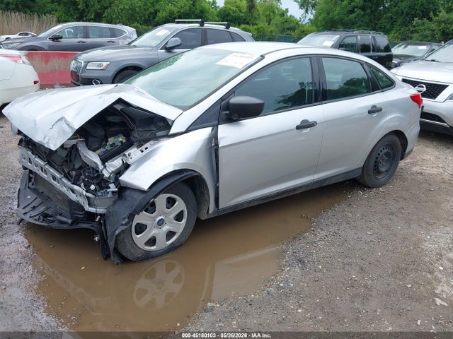 2018 Ford Focus S მანქანა იყიდება აუქციონზე, vin: 1FADP3E25JL285017, აუქციონის ნომერი: 45180103