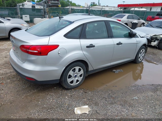 2018 Ford Focus S მანქანა იყიდება აუქციონზე, vin: 1FADP3E25JL285017, აუქციონის ნომერი: 45180103
