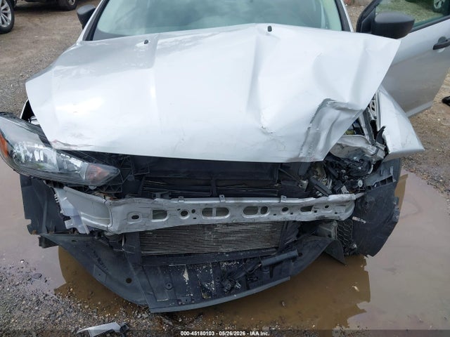 2018 Ford Focus S მანქანა იყიდება აუქციონზე, vin: 1FADP3E25JL285017, აუქციონის ნომერი: 45180103