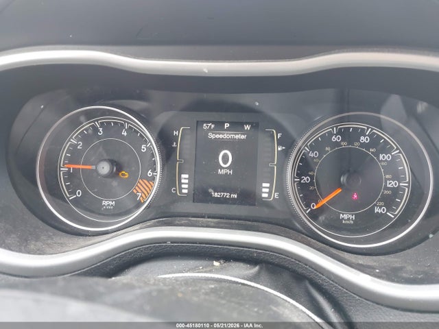 2015 Jeep Cherokee Latitude მანქანა იყიდება აუქციონზე, vin: 1C4PJLCBXFW689822, აუქციონის ნომერი: 45180110