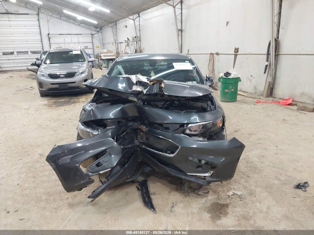 45180127 :رقم المزاد ، 1G1ZE5ST2HF107033 vin ، 2017 Chevrolet Malibu 1lt مزاد بيع