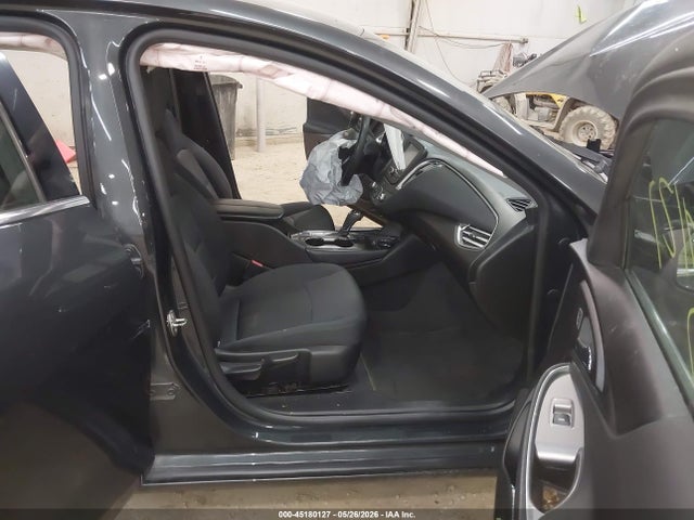 45180127 :رقم المزاد ، 1G1ZE5ST2HF107033 vin ، 2017 Chevrolet Malibu 1lt مزاد بيع