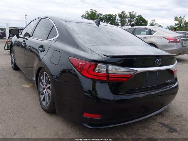 Продажа на аукционе авто 2016 Lexus Es 300h, vin: JTHBW1GG9G2105567, номер лота: 45180135