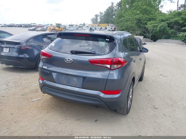 2018 Hyundai Tucson Sel მანქანა იყიდება აუქციონზე, vin: KM8J33A43JU677631, აუქციონის ნომერი: 45180158