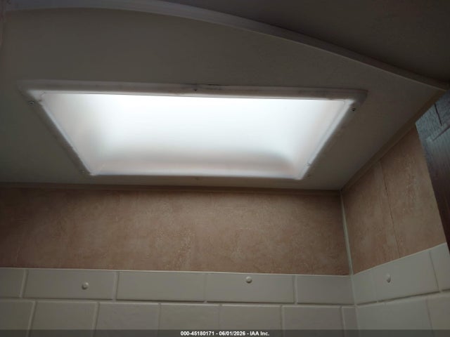 Продаж на аукціоні авто 2011 Jayco Other, vin: 1UJBJ0BS5B1EG0464, номер лоту: 45180171