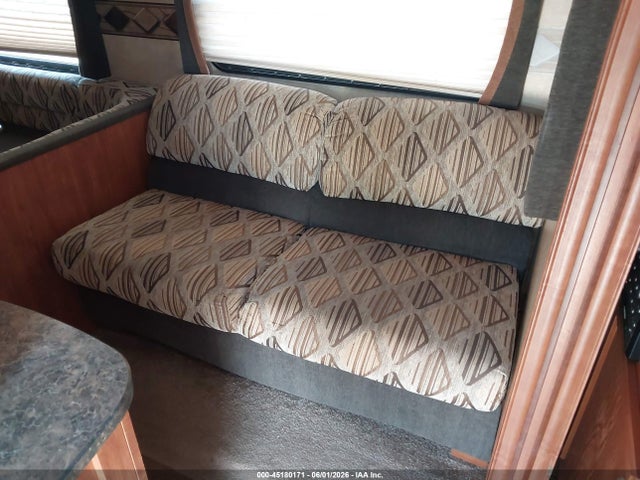 Продаж на аукціоні авто 2011 Jayco Other, vin: 1UJBJ0BS5B1EG0464, номер лоту: 45180171