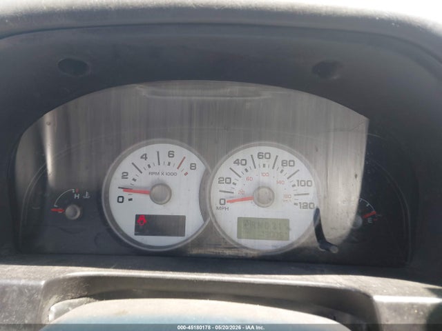 45180178 :رقم المزاد ، 1FMYU93165KA52093 vin ، 2005 Ford Escape Xlt مزاد بيع
