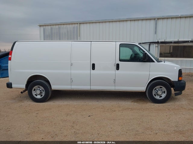 Chevrolet Express 3500 Work Van 2017 1GCZGHFG4H1272899 Image 17