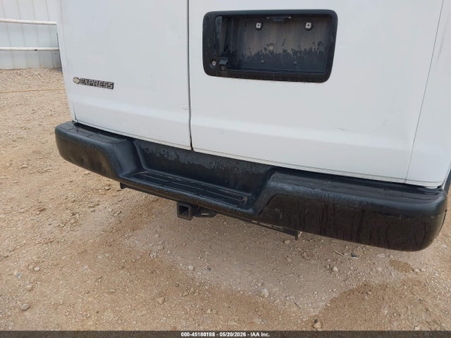 Chevrolet Express 3500 Work Van 2017 1GCZGHFG4H1272899 Image 14