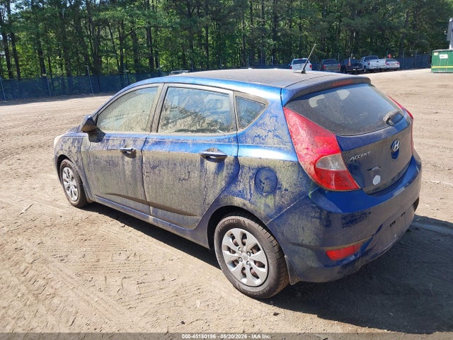 2015 Hyundai Accent Gs მანქანა იყიდება აუქციონზე, vin: KMHCT5AE1FU232146, აუქციონის ნომერი: 45180196