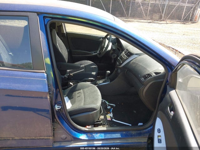 2015 Hyundai Accent Gs მანქანა იყიდება აუქციონზე, vin: KMHCT5AE1FU232146, აუქციონის ნომერი: 45180196