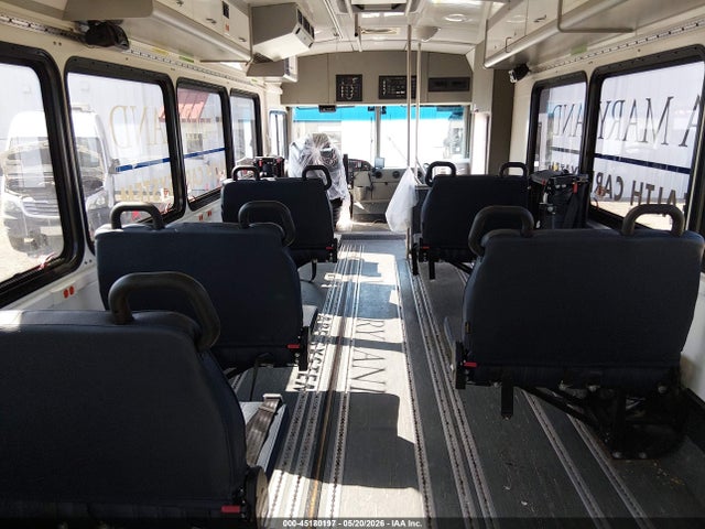 Aukcja sprzedaży 2013 Freightliner Chassis M Line Shuttle Bus, vin: 4UZADEDT5DCFF5048, numer aukcji: 45180197