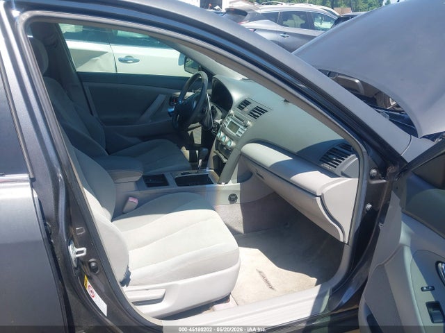 2007 Toyota Camry Le მანქანა იყიდება აუქციონზე, vin: JTNBE46K073090295, აუქციონის ნომერი: 45180202