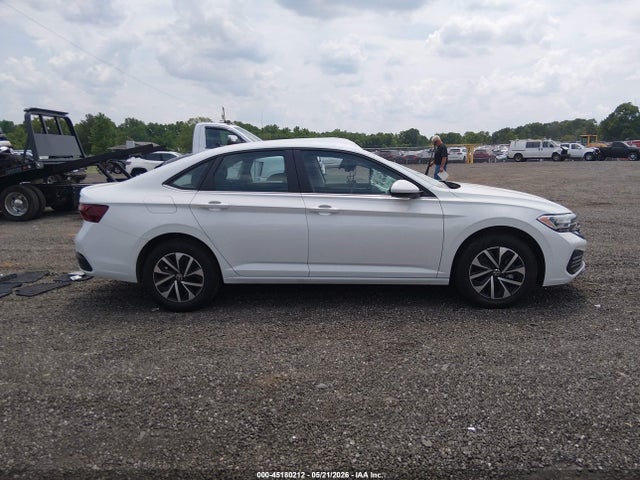Продаж на аукціоні авто 2024 Volkswagen Jetta 1.5t S, vin: 3VW4M7BU6RM036281, номер лоту: 45180212