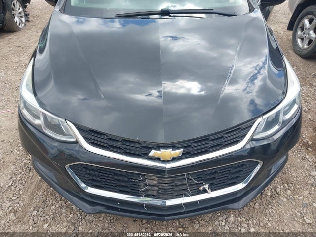 Продаж на аукціоні авто 2018 Chevrolet Cruze Ls Auto, vin: 1G1BC5SM2J7161321, номер лоту: 45180263